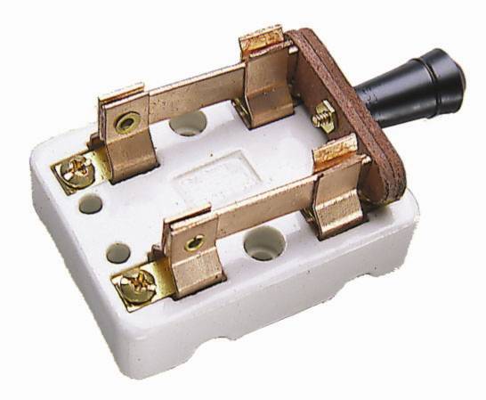732 IUSA - Interruptor 2 polos 1 tiro 25A en porcelana Iusa